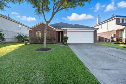 Photo of 2249 Waxwing Drive, League City, TX 77573 (MLS # 49441226)