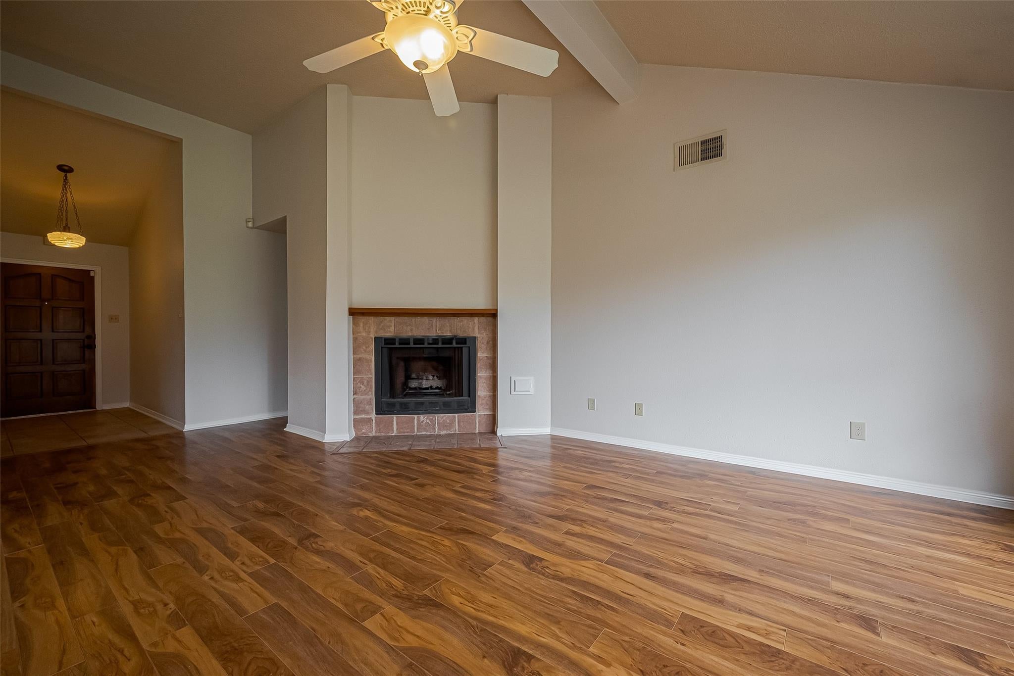 3007 Cloverdale