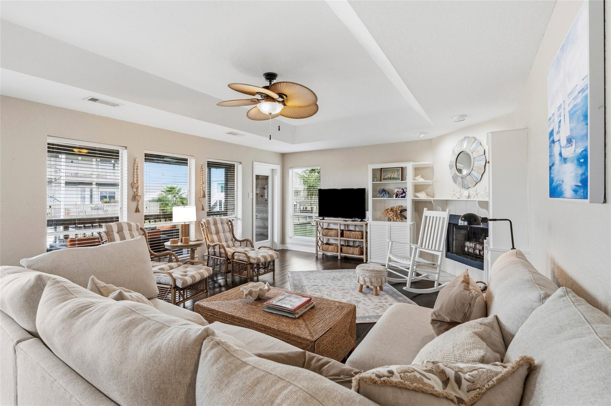 523 Paradise Drive