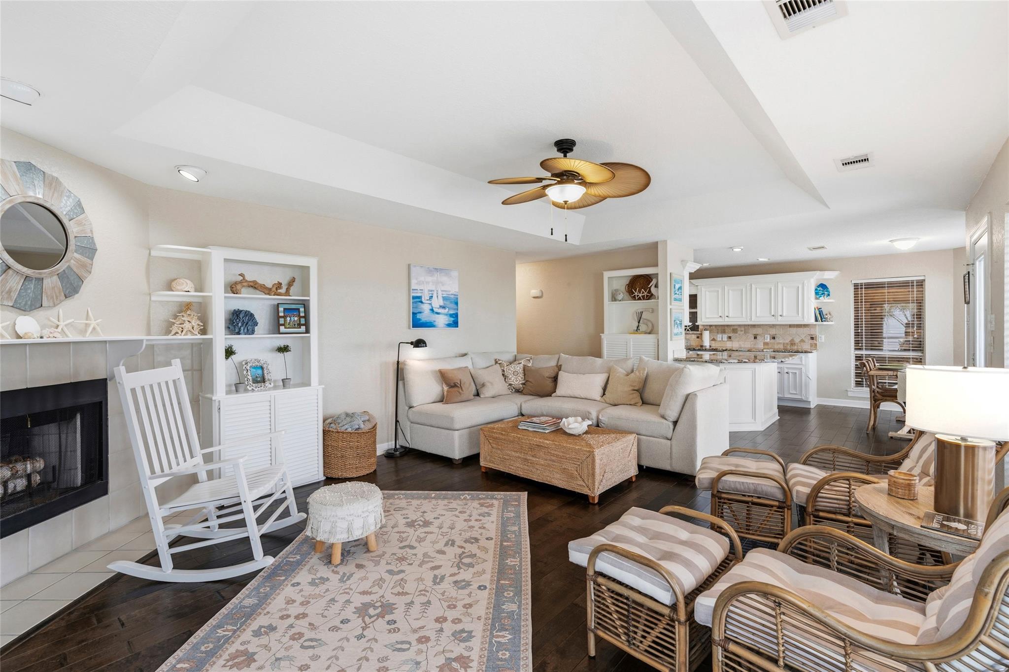 523 Paradise Drive