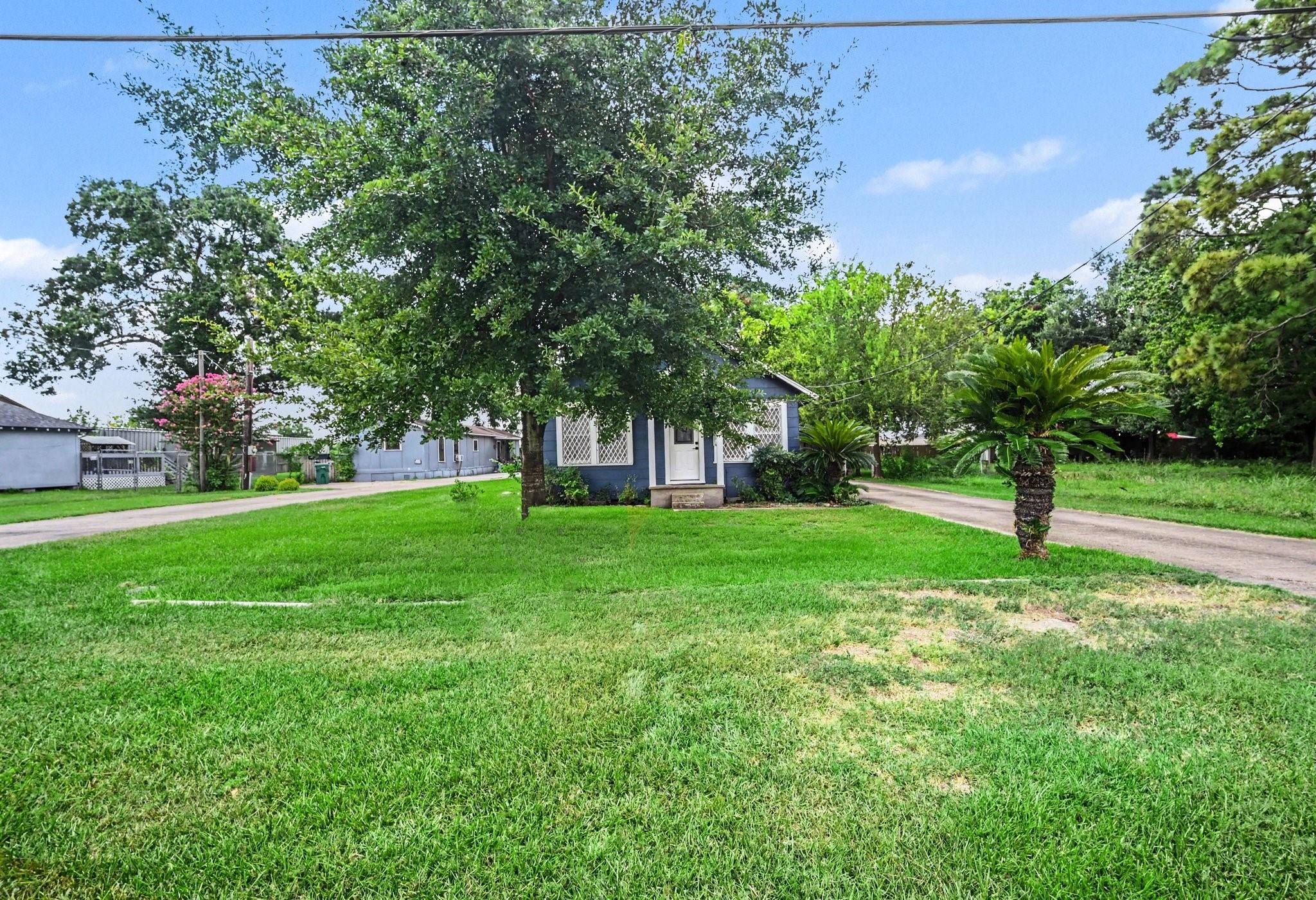 4810 Holly Ave