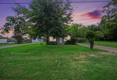 Photo of 4810 Holly Ave AVE, Pasadena, TX 77503 (MLS # 43923661)