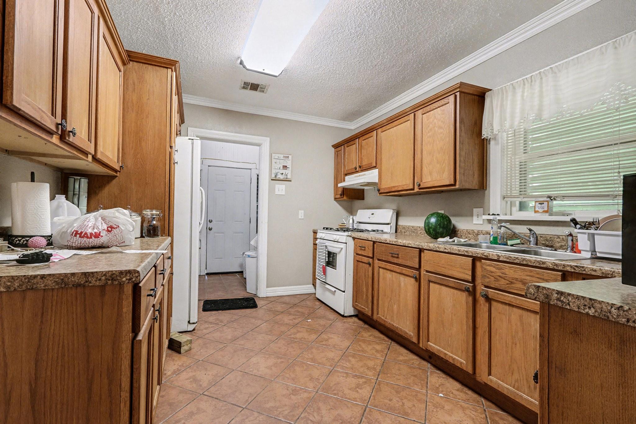 4921 Alamo Drive