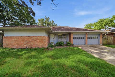 Photo of 6633 Sandstone Street, Houston, TX 77074 (MLS # 32394848)