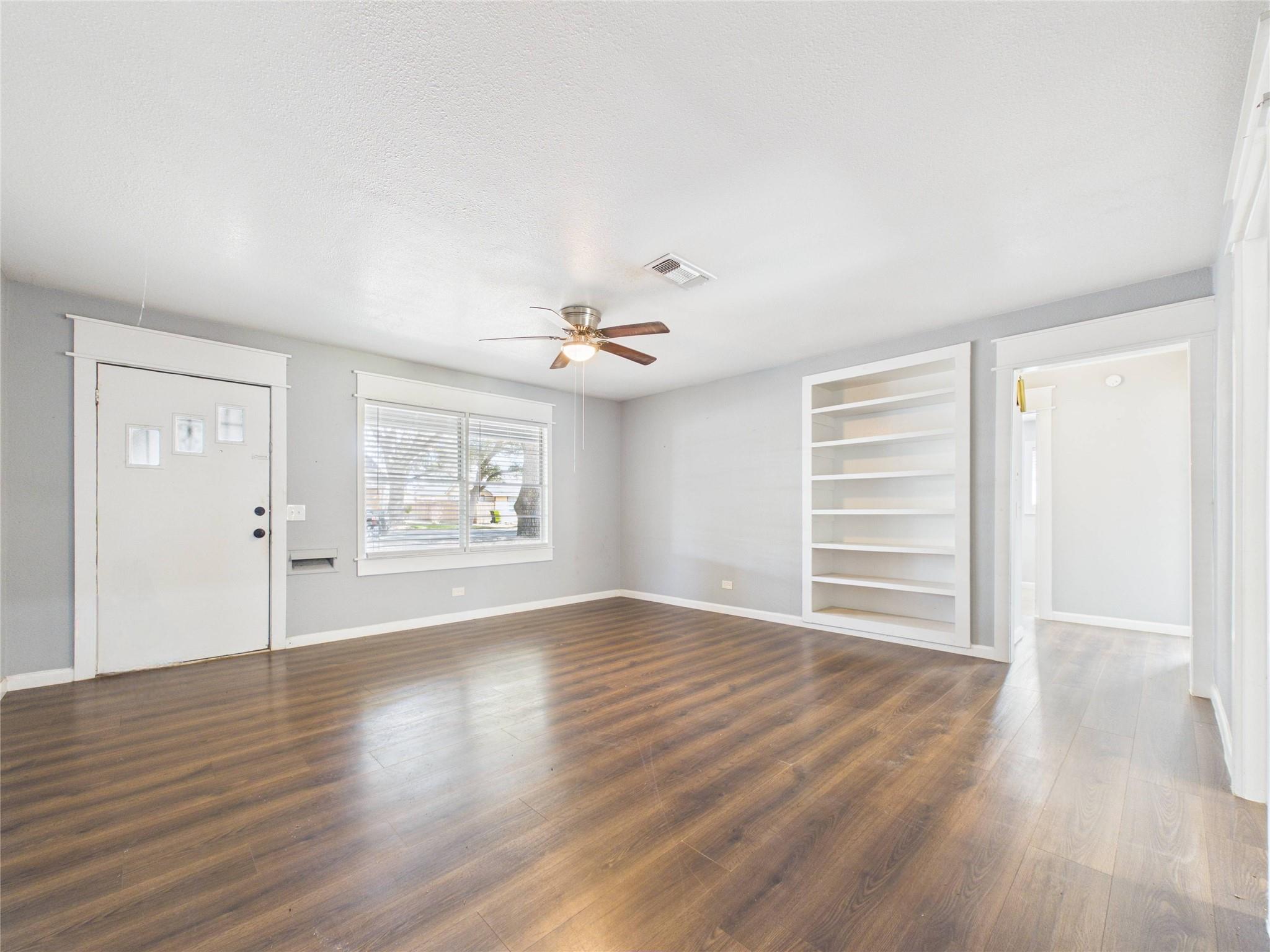 1212 Alamo Street