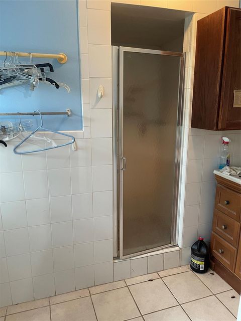 Tiny photo for 7403 N Dearborn Street, Houston, TX 77055 (MLS # 64486004)