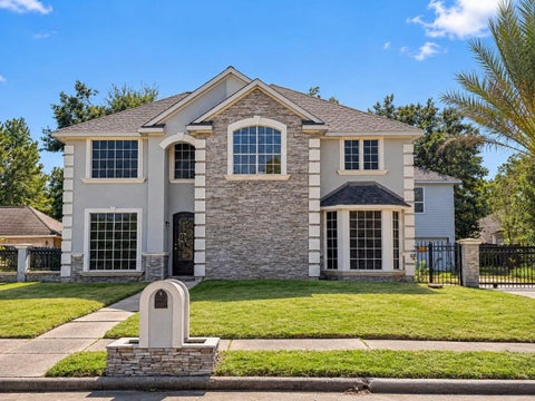 Photo of 12554 Old Pine Lane, Houston, TX 77015 (MLS # 97832893)