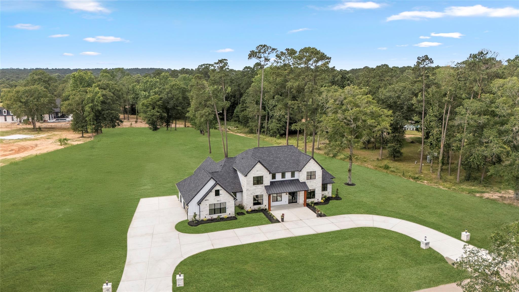 18284 Woodstream Crossing Road