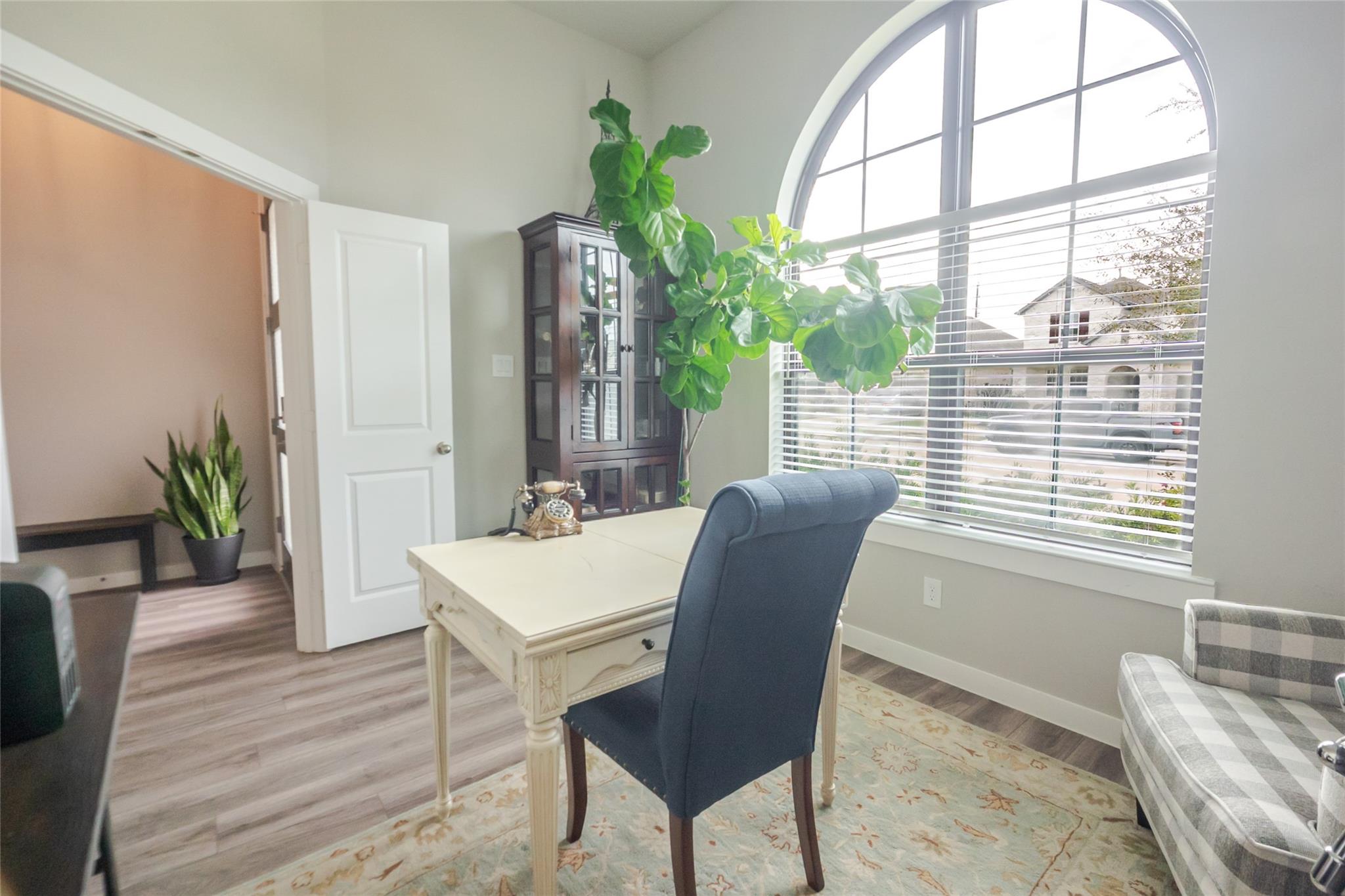 4035 Shackleton Court