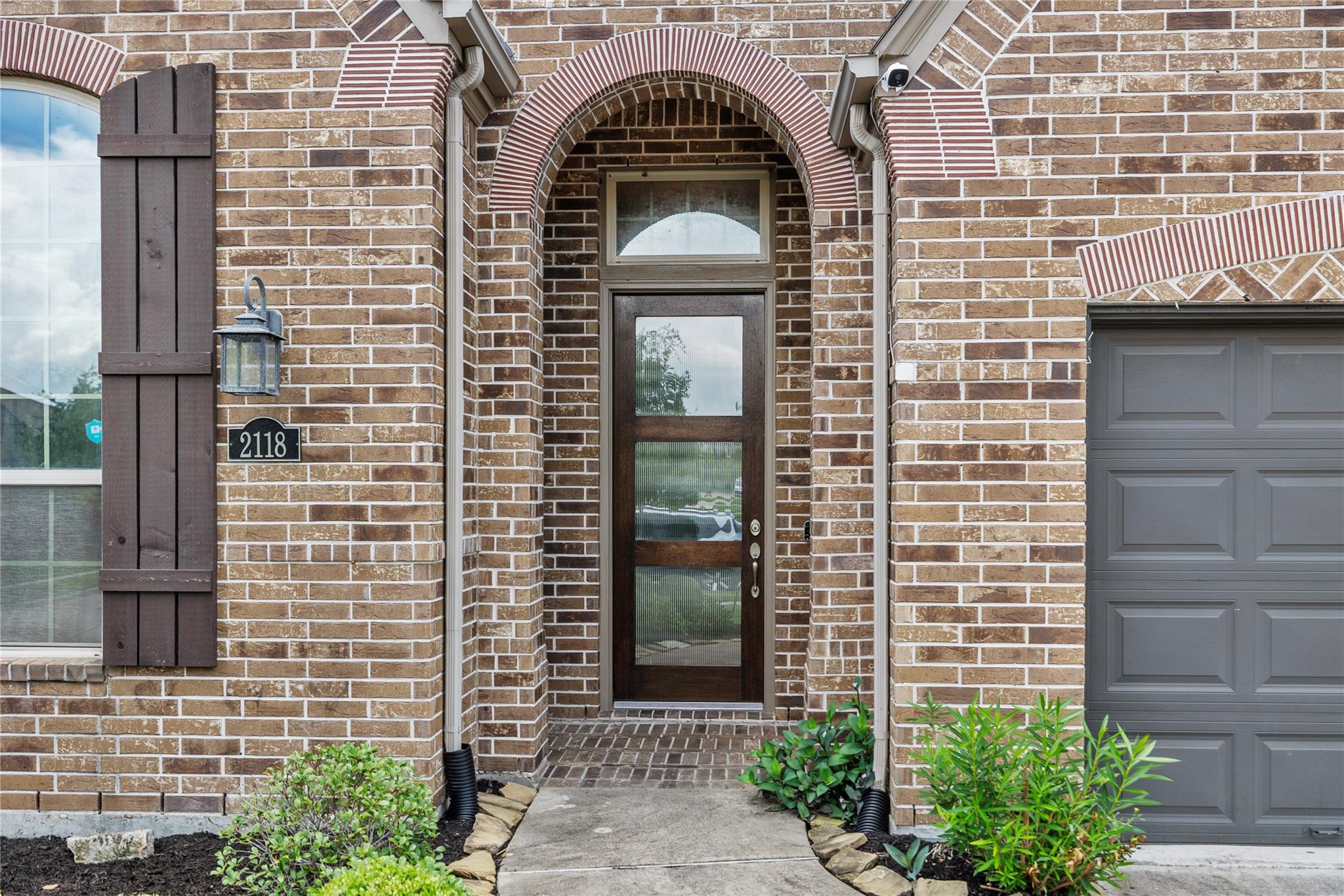 2118 Clyde Falls Drive
