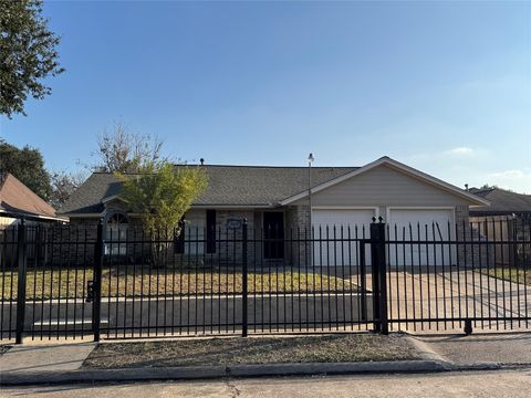 Photo of 1019 Castolan Drive, Houston, TX 77038 (MLS # 19869262)