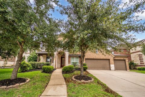 Photo of 25715 Oakwood Knoll Drive, Katy, TX 77494 (MLS # 4985134)