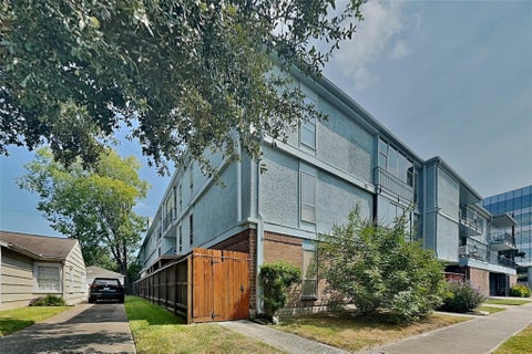 Photo of 505 Westcott Street #102, Houston, TX 77007 (MLS # 97018829)