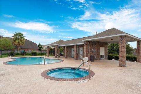 Photo of 11003 Paterno Drive, Houston, TX 77064 (MLS # 60625529)