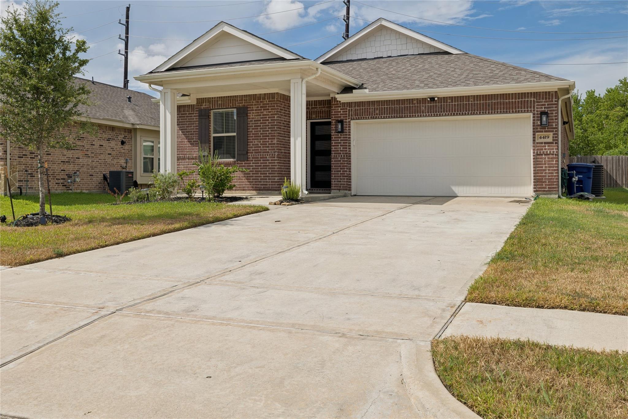 4419 Bay Vista Drive