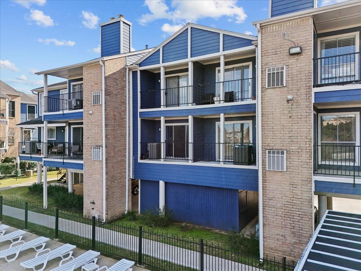 18511 Egret Bay Boulevard 205