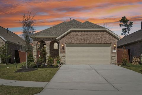 Photo of 13111 Hidden Village Court, Conroe, TX 77302 (MLS # 98174951)