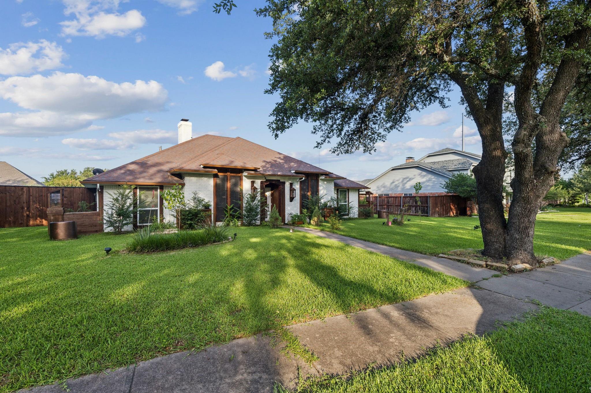 1814 Westshore Drive