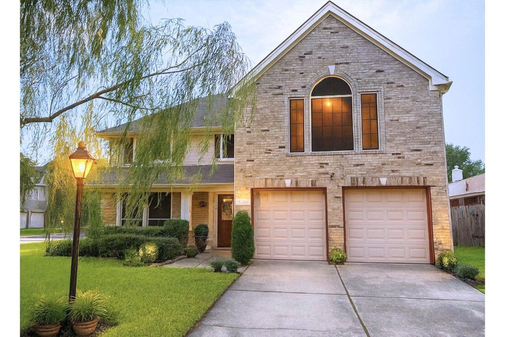 Photo of 27116 Monarch Woods Drive, Kingwood, TX 77339 (MLS # 49014747)