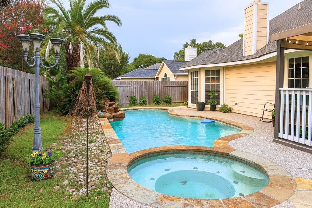 Photo of 27116 Monarch Woods Drive, Kingwood, TX 77339 (MLS # 49014747)