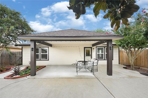 9519 Summer Laurel Lane Houston TX 77088
