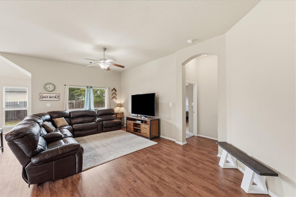 Photo of 1948 Briar Grove Drive, Conroe, TX 77301 (MLS # 32875624)