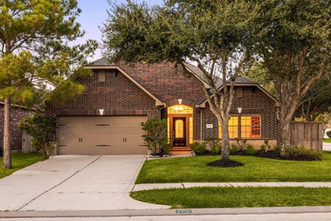 Photo of 9430 Amethyst Arbor Lane, Katy, TX 77494 (MLS # 42084332)