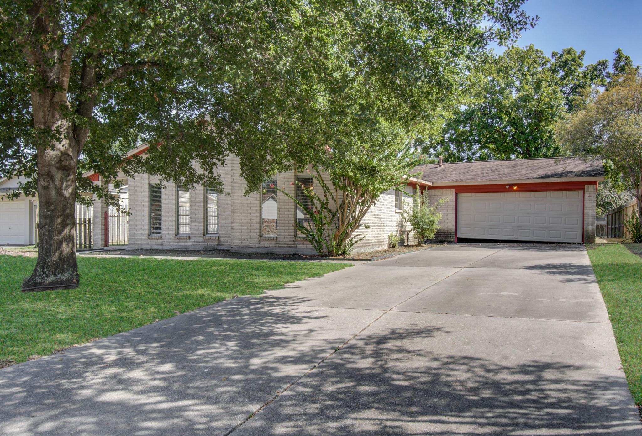 10215 Windriver Drive