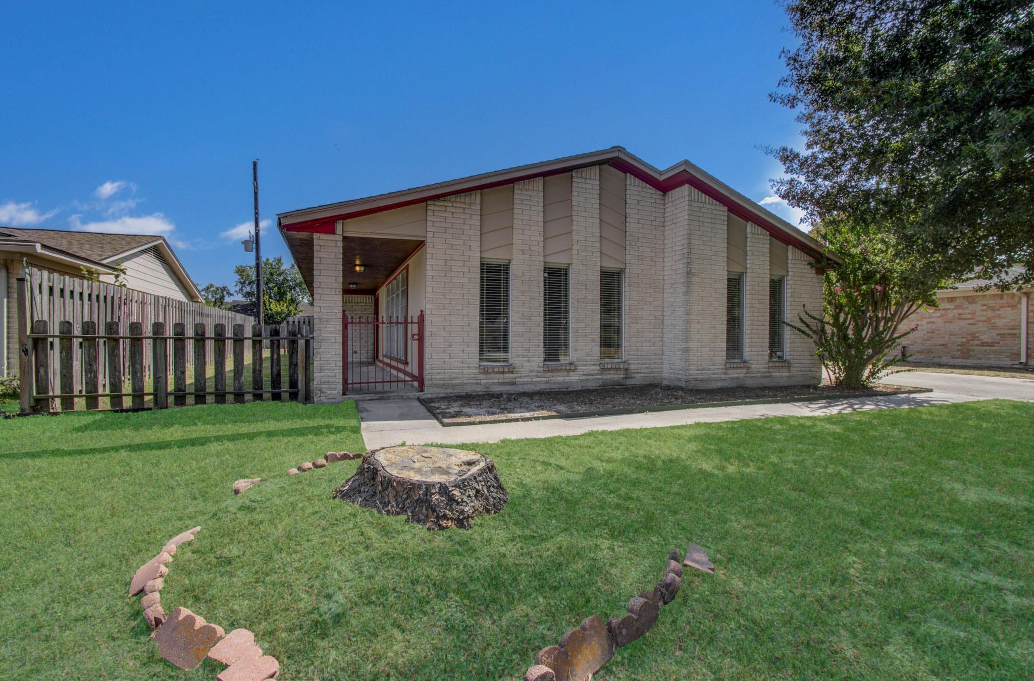 10215 Windriver Drive