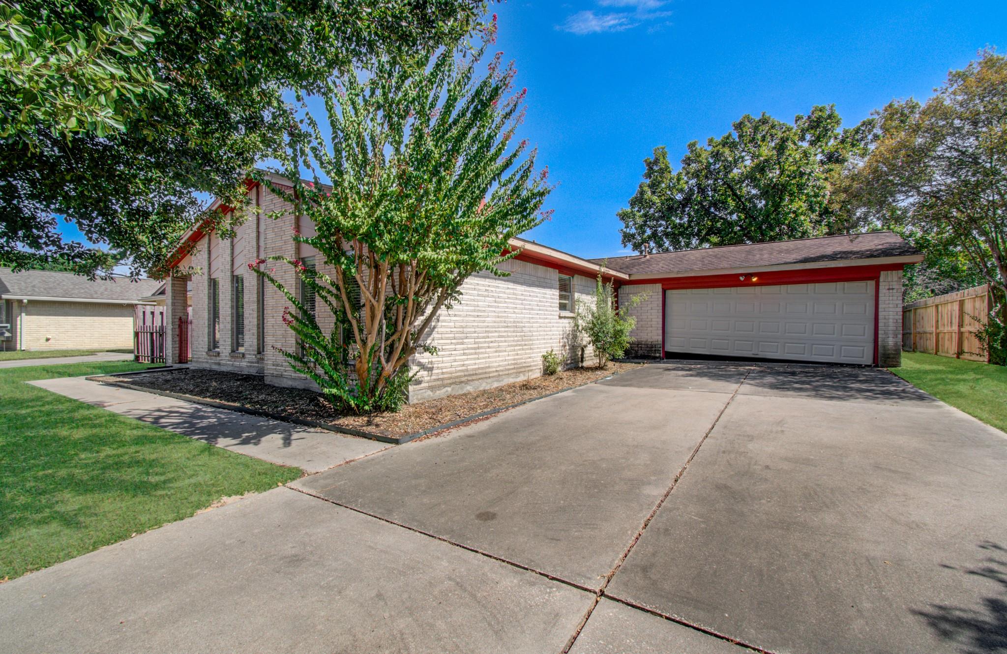 10215 Windriver Drive