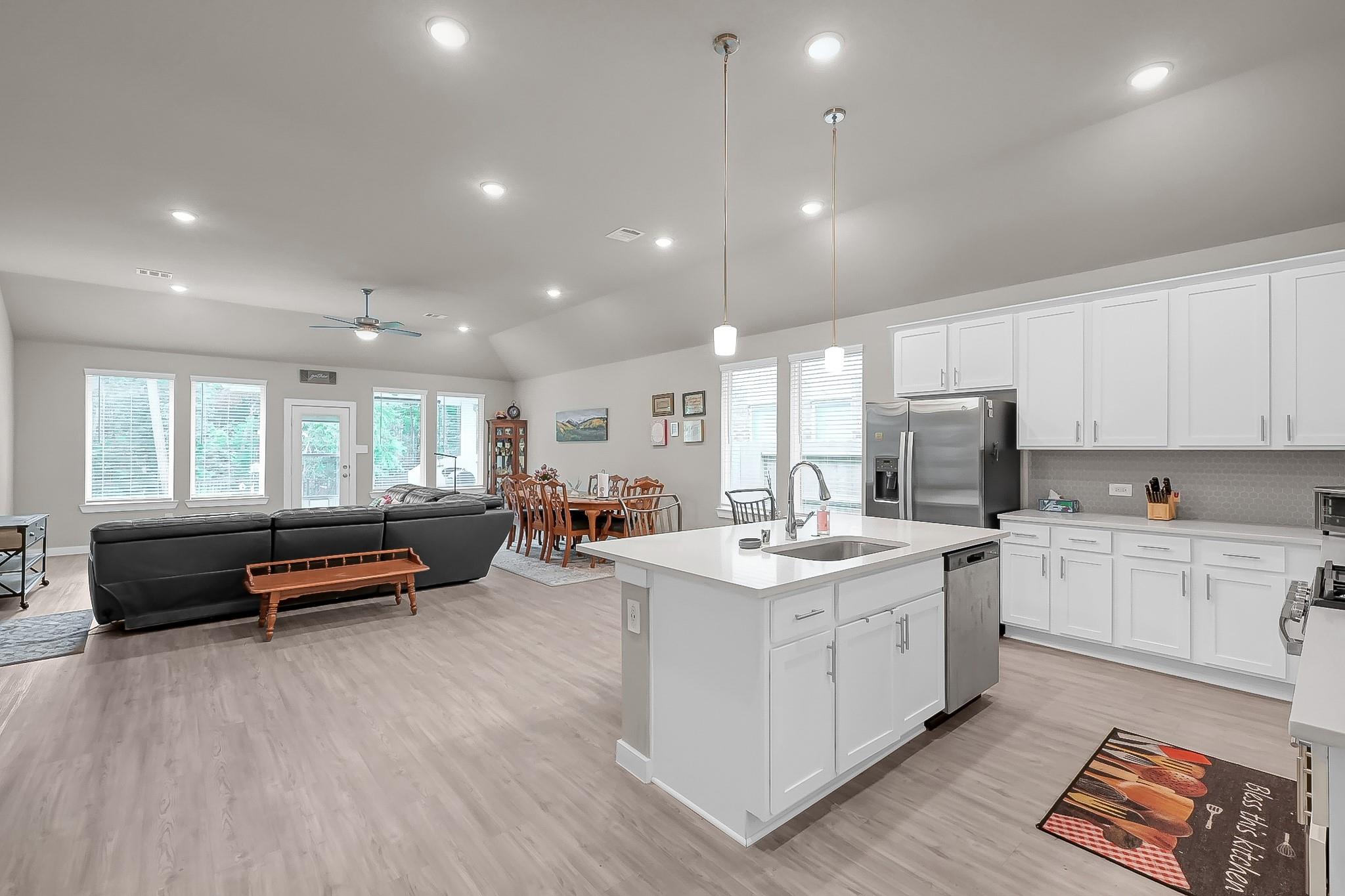 713 Ivory Creek Court