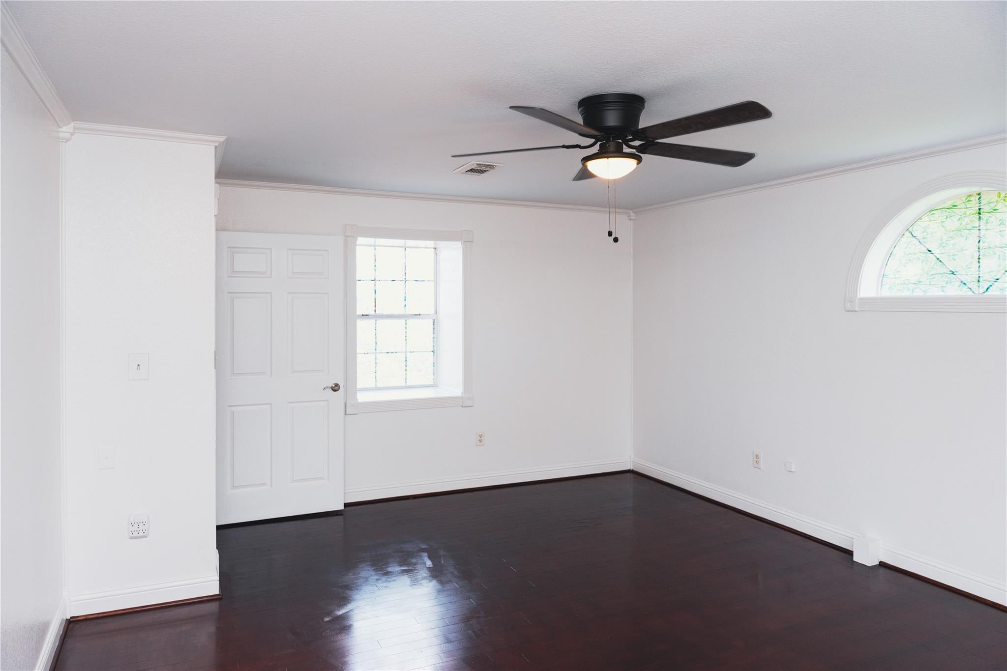 3245 W Highway 6
