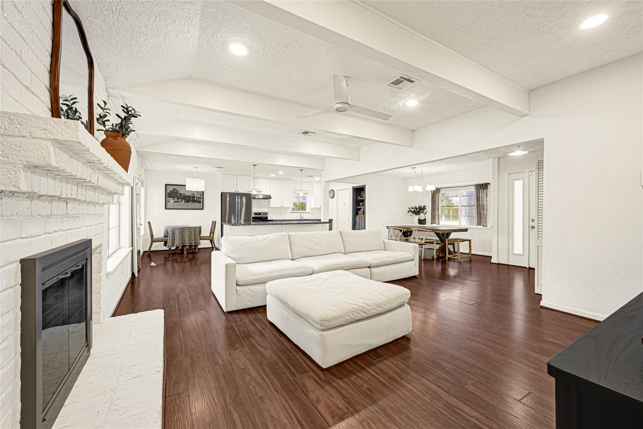 25410 Fairbrook Lane
