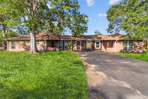 Photo of 4201 Sevan Street, Bacliff, TX 77518 (MLS # 72318924)