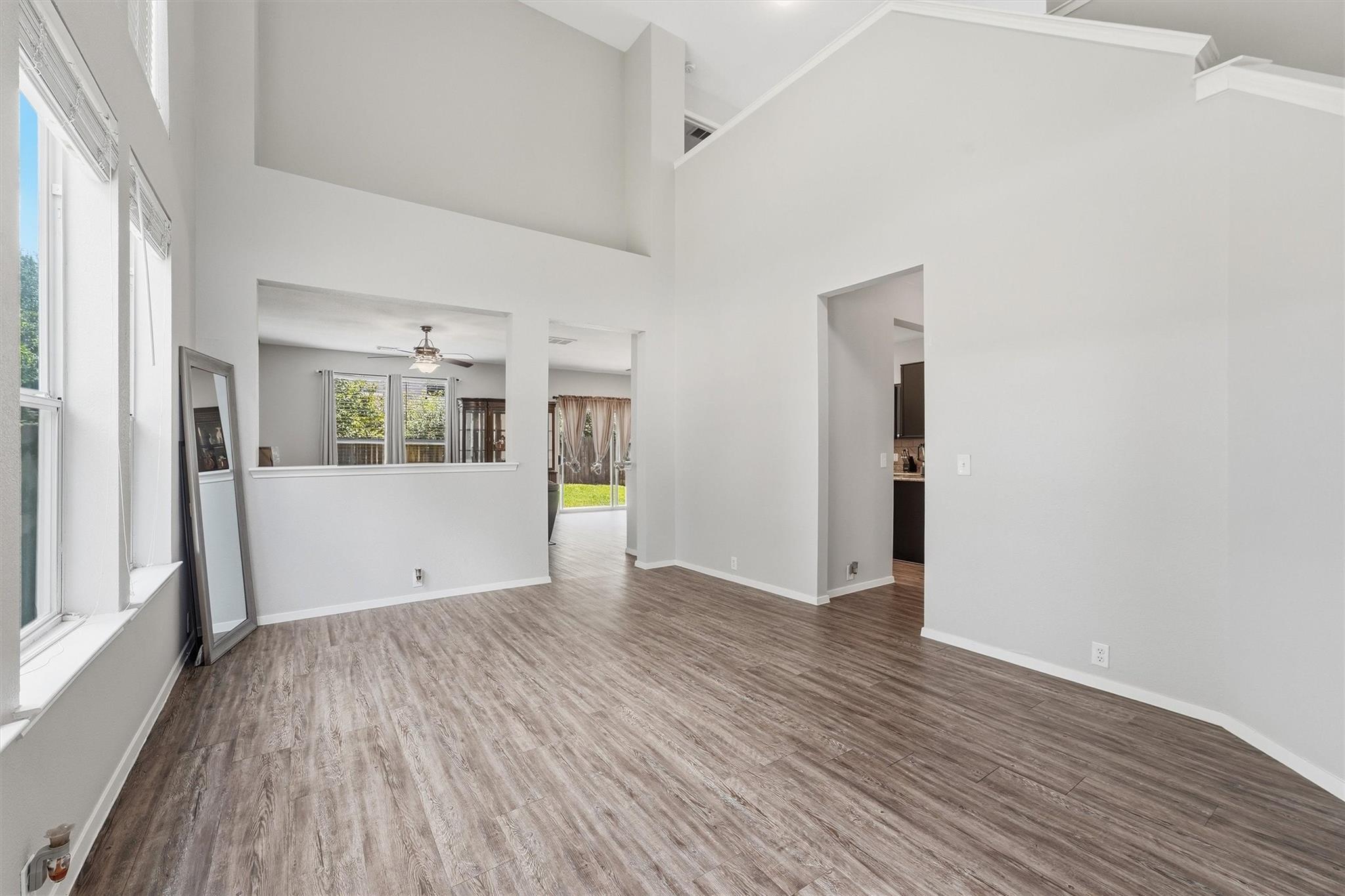 2903 Edgewick Elm Street