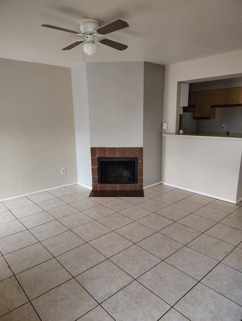 Condo For Rent - 10100 S Gessner Road #404<br/> Houston, TX 77071