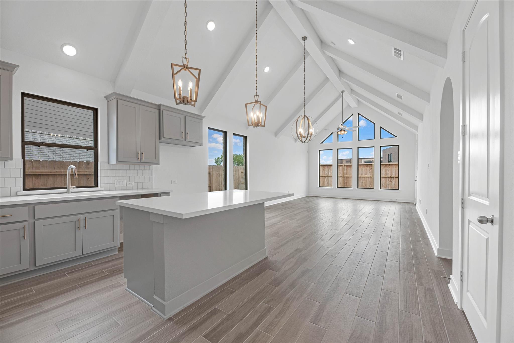 7211 Blue Gentiana Lane