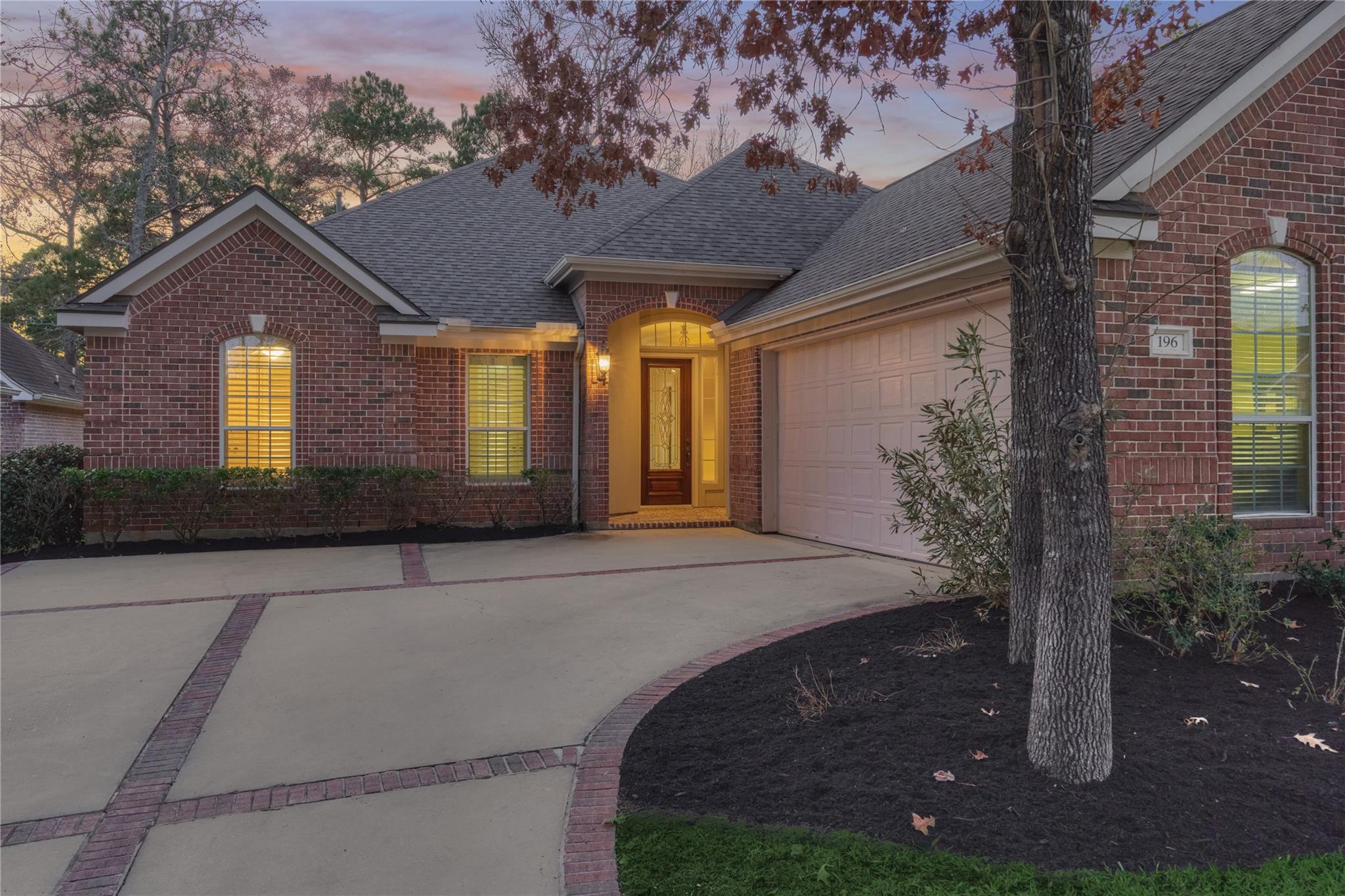 196 W Pines Drive