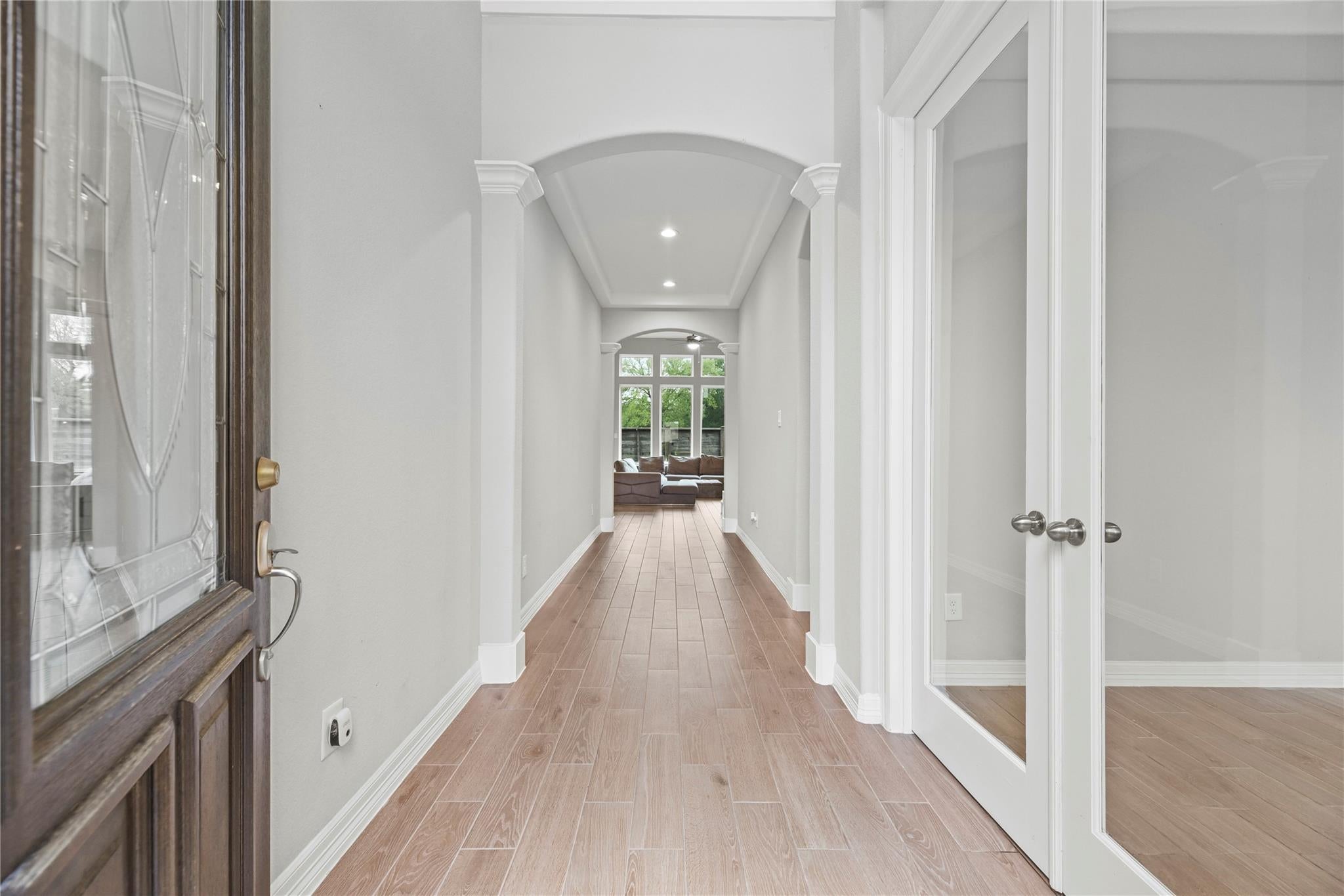 2411 Jitterbug Lane