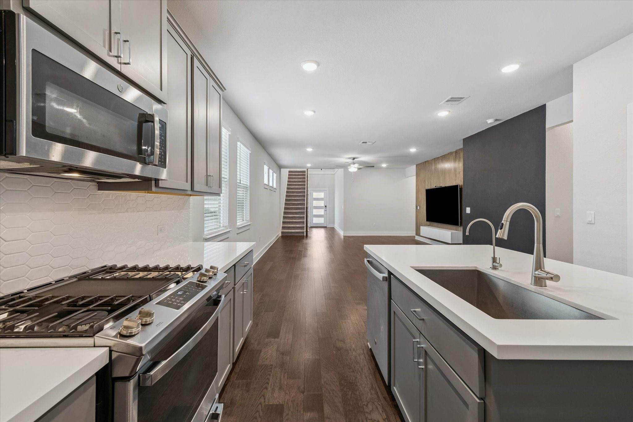 15602 Ellinger Drive