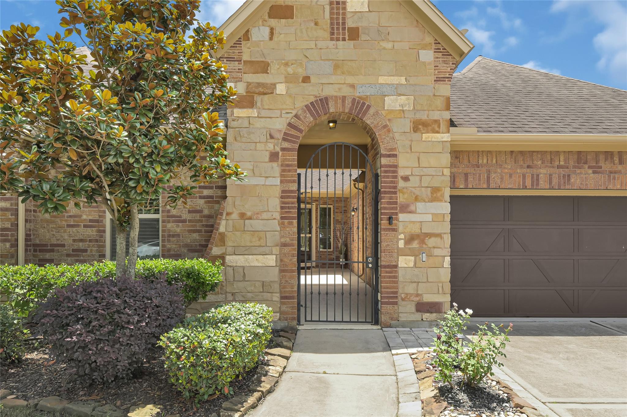 28639 Rolling Ridge Drive