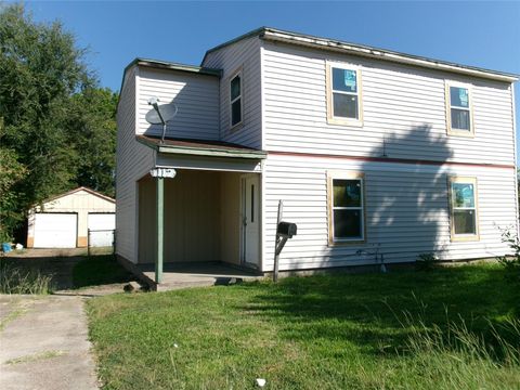 Photo of 1112 3rd Avenue N, Texas City, TX 77590 (MLS # 33257234)