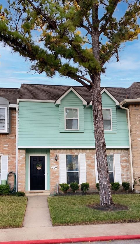 Photo of 11002 Hammerly Boulevard #209, Houston, TX 77043 (MLS # 50500810)