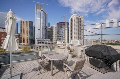 Photo of 915 Franklin Street #5H, Houston, TX 77002 (MLS # 48524657)