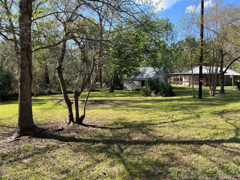 19995 Lakeway Lane Montgomery TX 77356