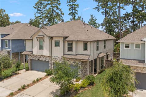 Townhouse For Sale - 575 Dry Fork Lane<br/> Conroe, TX 77304
