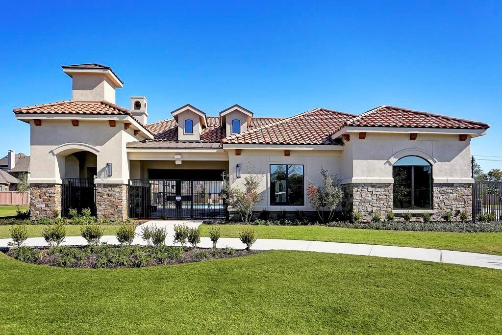 Houston, Texas 77077, United States, 4 Bedrooms Bedrooms, ,4 BathroomsBathrooms,Residential,Active,190954