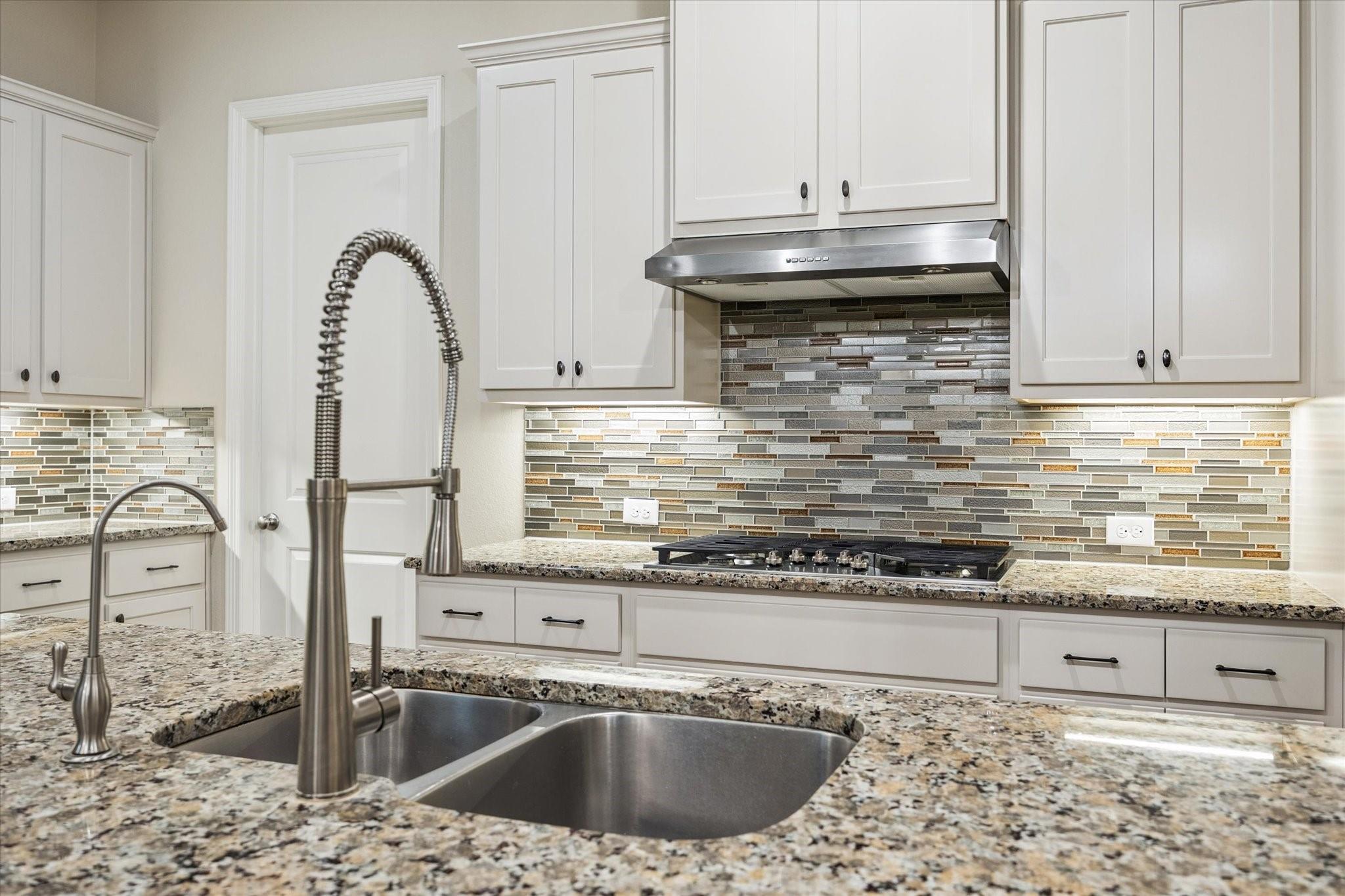 Houston, Texas 77077, United States, 4 Bedrooms Bedrooms, ,4 BathroomsBathrooms,Residential,Active,190954