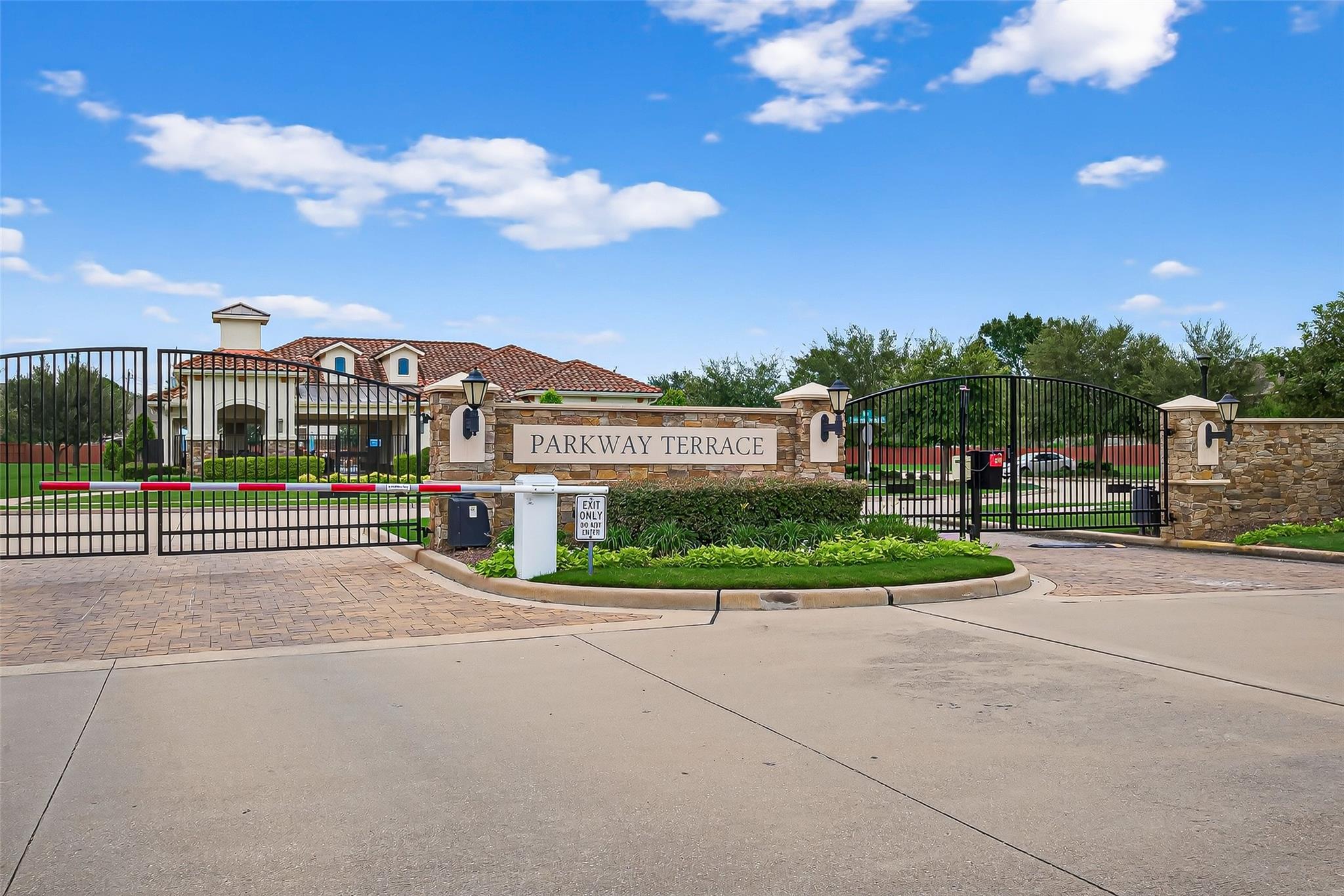 Houston, Texas 77077, United States, 4 Bedrooms Bedrooms, ,4 BathroomsBathrooms,Residential,Active,190954