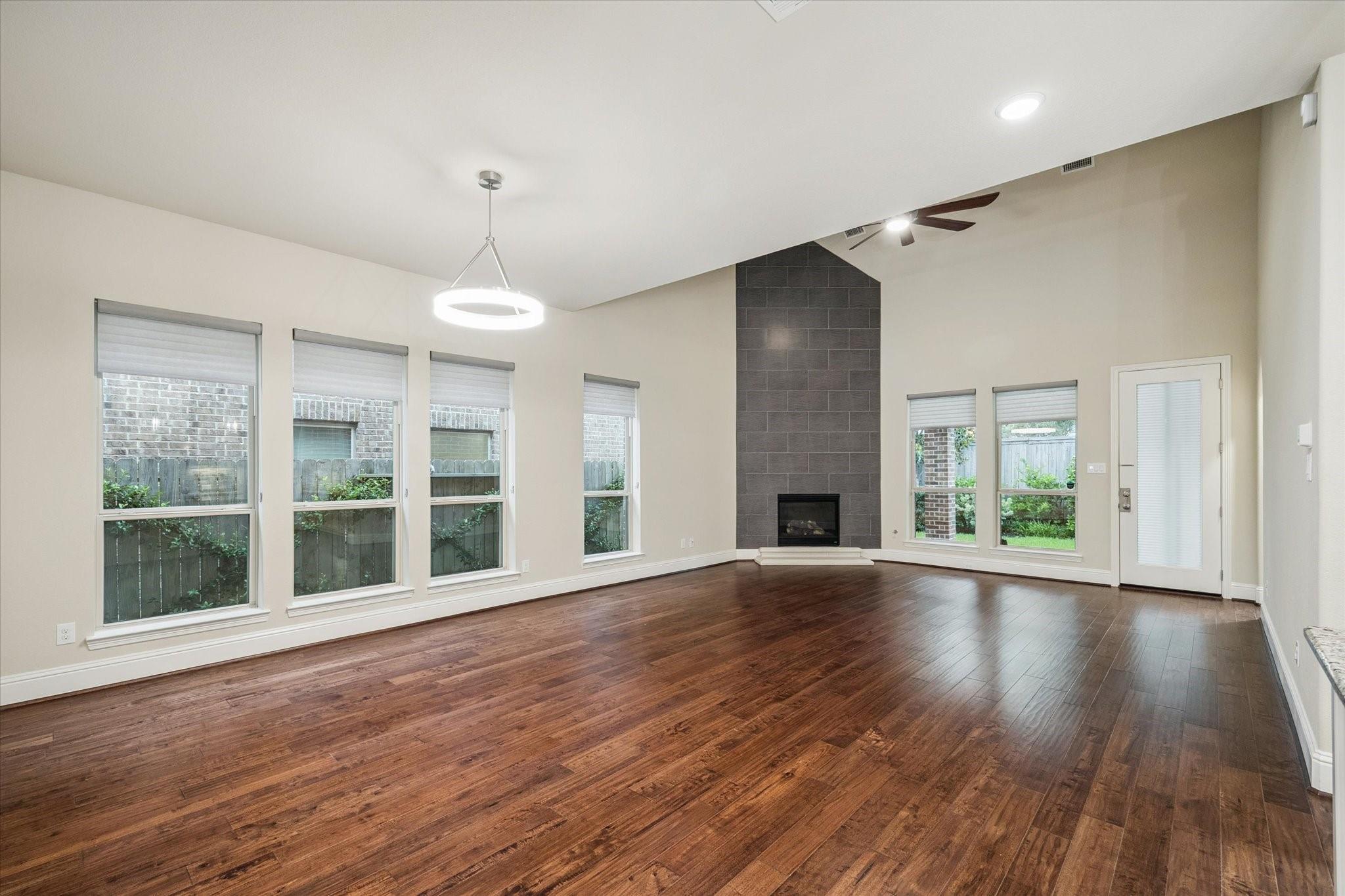 Houston, Texas 77077, United States, 4 Bedrooms Bedrooms, ,4 BathroomsBathrooms,Residential,Active,190954